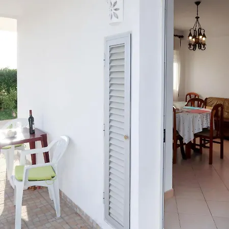 Apartamento Quinta Girassol - Qut112 *